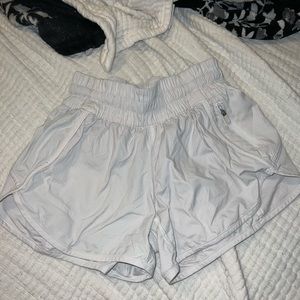like new lululemon tracker shorts